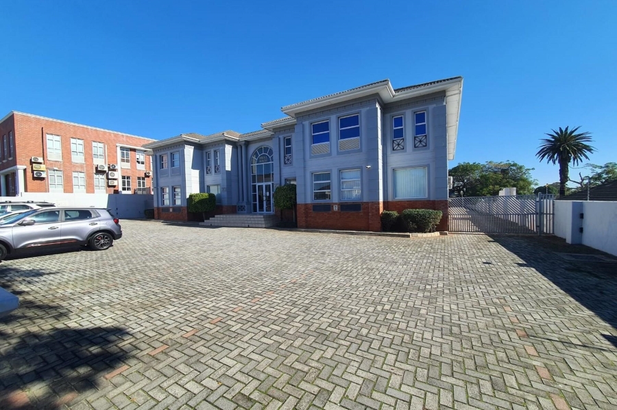 To Let commercial Property for Rent in Newton Park Eastern Cape